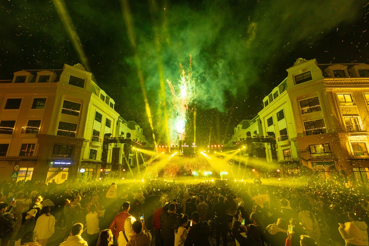 C&aacute;c sự kiện, lễ hội quy m&ocirc; lớn thu h&uacute;t d&ograve;ng kh&aacute;ch đ&ocirc;ng đảo cho c&aacute;c shophouse Asia Vibe &nbsp;