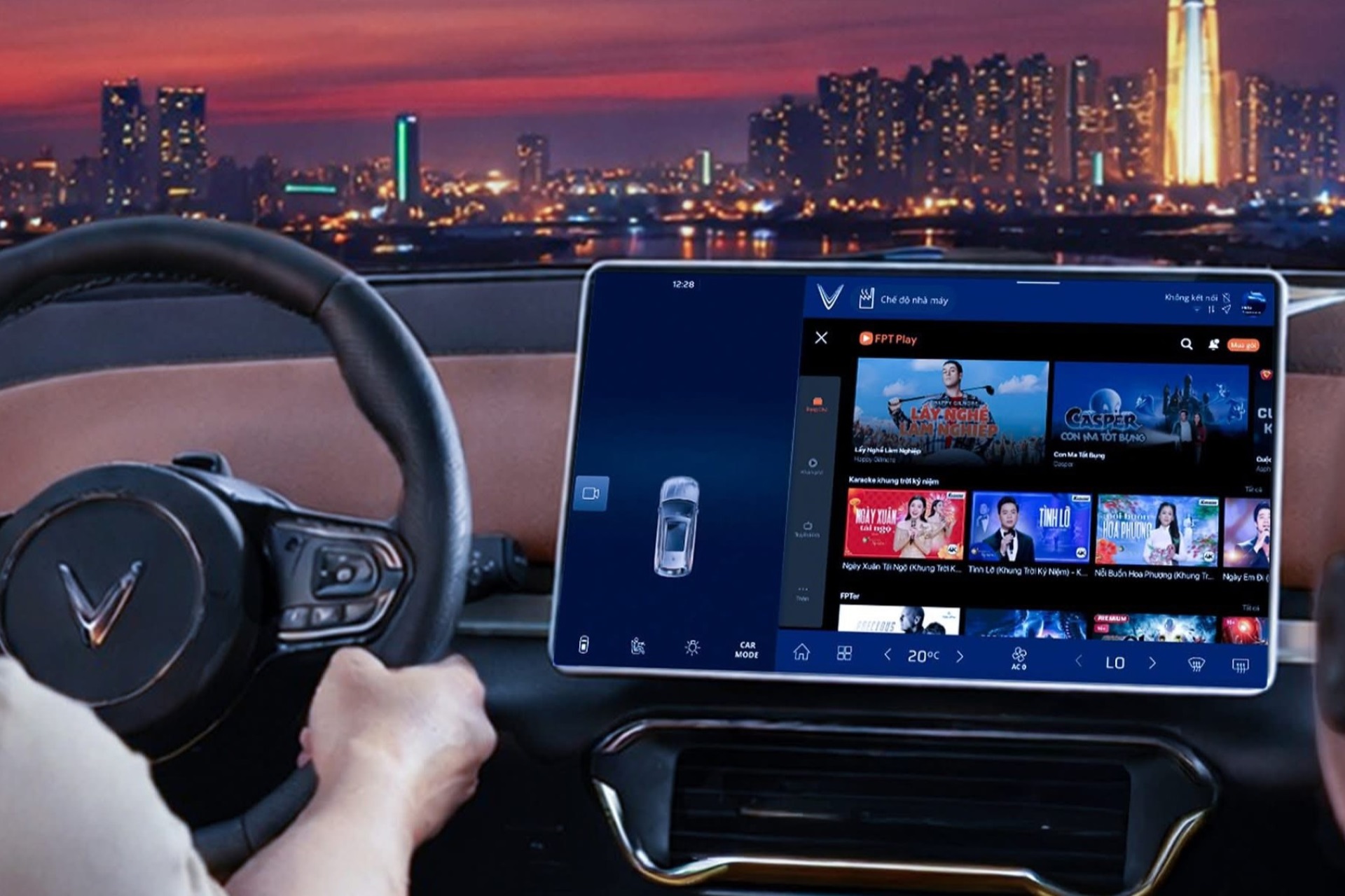 Chủ xe VinFast không sợ “tiền rơi” với tính năng cảnh báo giao thông theo thời gian thực - Ảnh 1