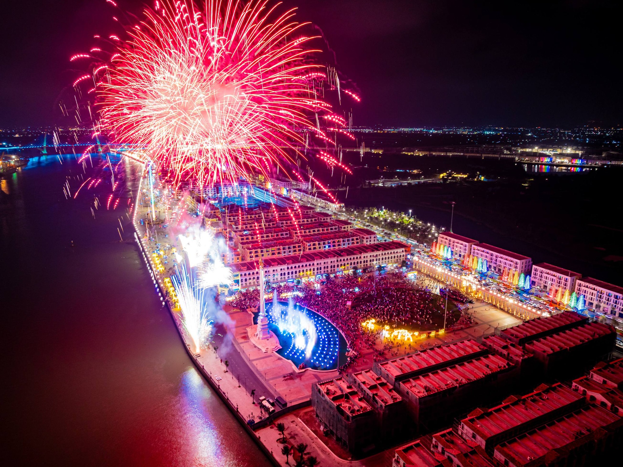 Nh&agrave; phố song diện mang lại lợi nhuận k&eacute;p hấp dẫn từ khai th&aacute;c kinh doanh v&agrave; tăng trưởng gi&aacute; trị