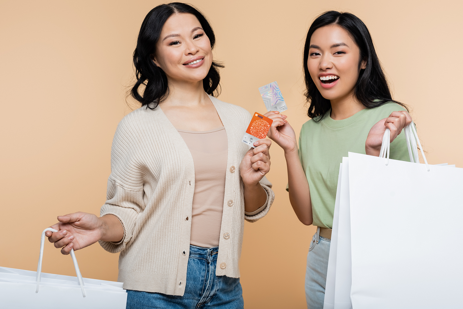 V&ocirc; v&agrave;n ưu đ&atilde;i ho&agrave;n tiền đang chờ đợi kh&aacute;ch h&agrave;ng chi ti&ecirc;u bằng thẻ t&iacute;n dụng quốc tế SHB &nbsp;