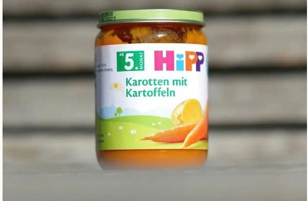 Thuốc diệt chuột được ph&aacute;t hiện trong một mẫu thử của sản phẩm hũ ăn dặm vị c&agrave; rốt v&agrave; khoai t&acirc;y loại 190 gram. Ảnh: Tobias Steinmaurer/APA/dpa
