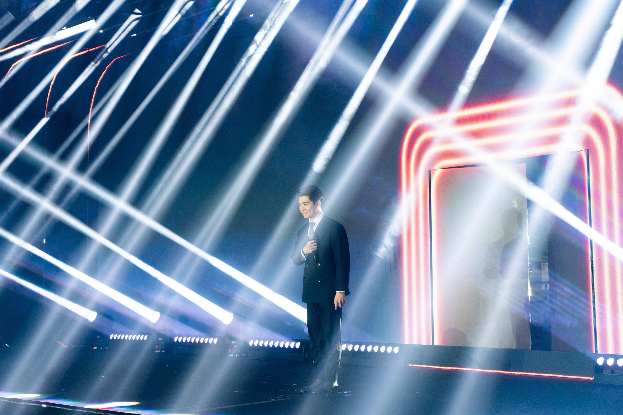 Một kỷ lục vừa xác lập tại ĐHĐCĐ ngân hàng Top 5 TMCP tư nhân Việt Nam - Ảnh 4