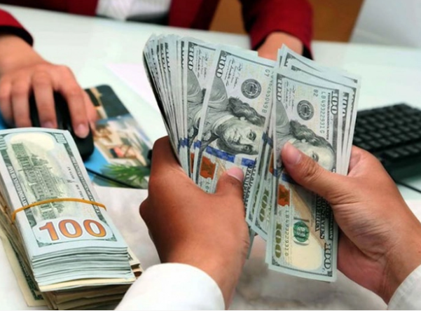 Tỷ gi&#225; tăng cao, khuyến c&#225;o người d&#226;n kh&#244;ng mua b&#225;n ngoại tệ tự do - Ảnh 1