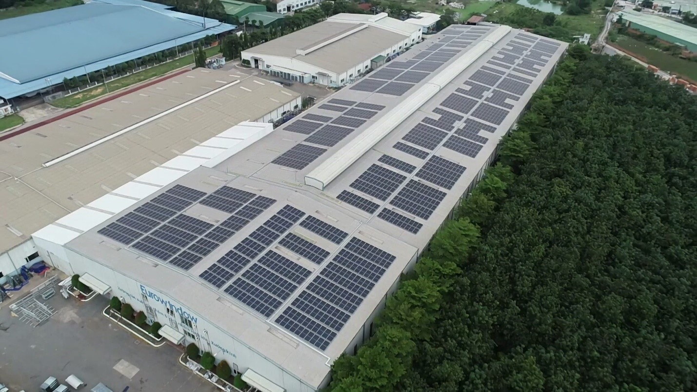 Hệ thống điện mặt trời tại Nh&agrave; m&aacute;y số 2 đặt tại B&igrave;nh Dương &nbsp;