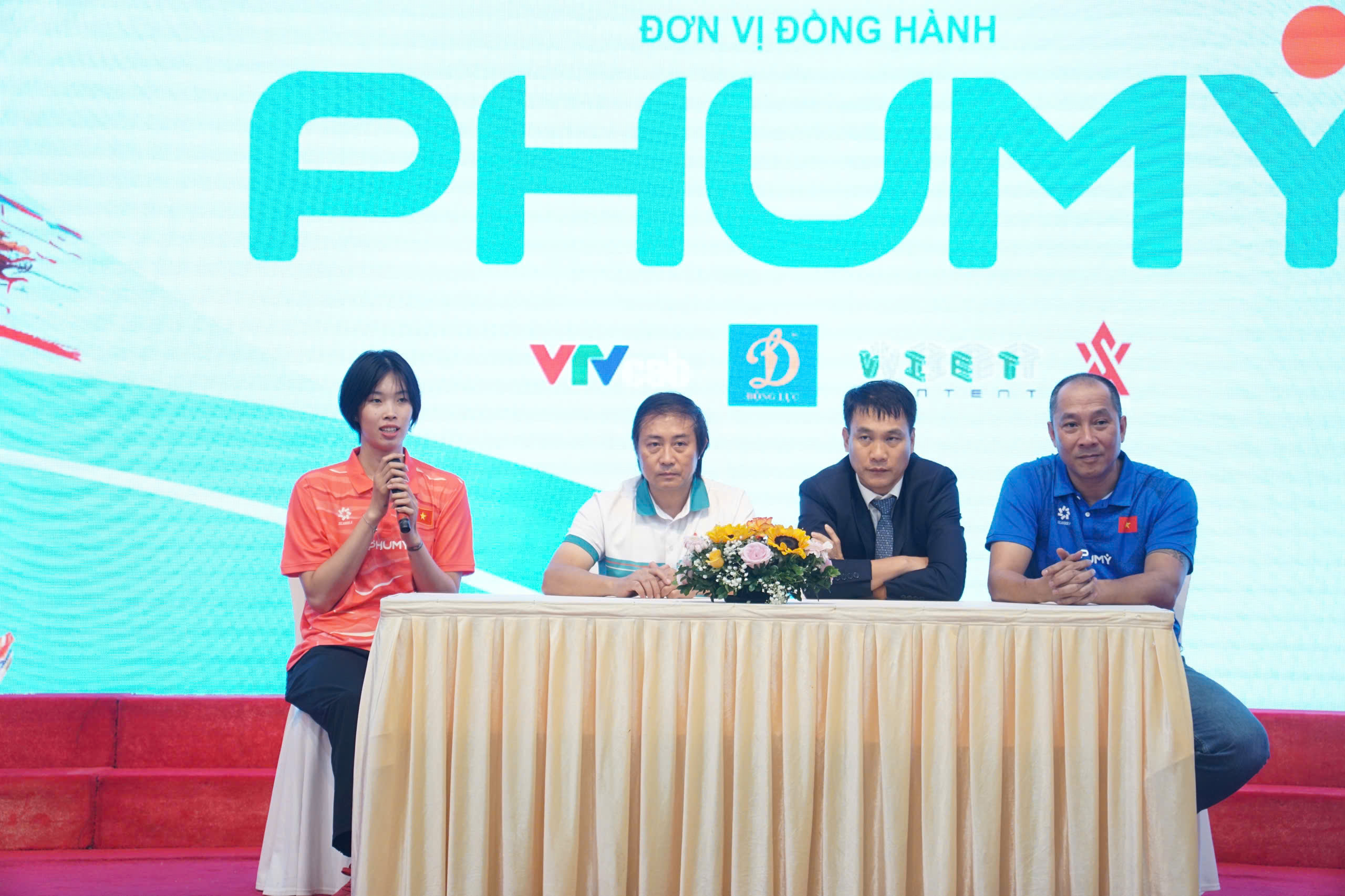 Họp b&aacute;o tại chương tr&igrave;nh.&nbsp;