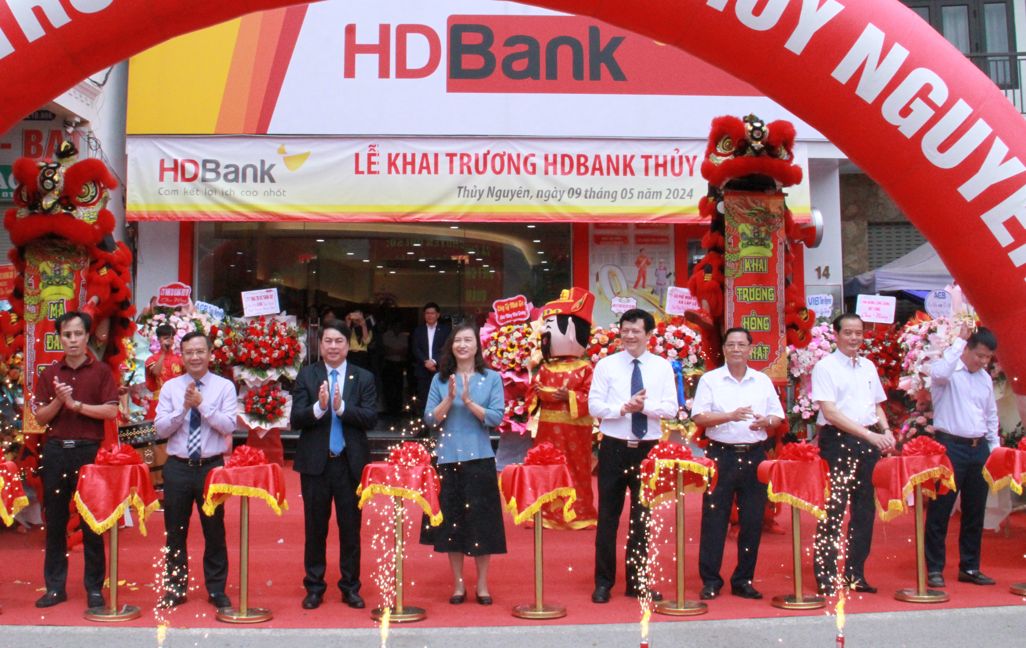 Mở th&#234;m chi nh&#225;nh tại Thủy Nguy&#234;n, HDBank g&#243;p động lực c&#249;ng mục ti&#234;u lớn của Hải Ph&#242;ng - Ảnh 3