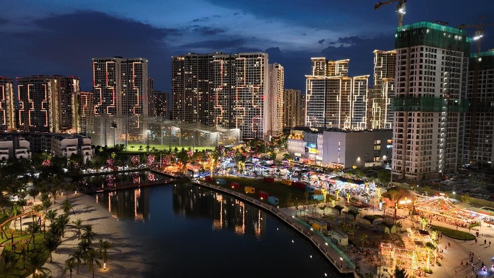 D&ograve;ng tiền đang đổ v&agrave;o BĐS khu Đ&ocirc;ng TP HCM với những điểm s&aacute;ng như Vinhomes Grand Park &nbsp;