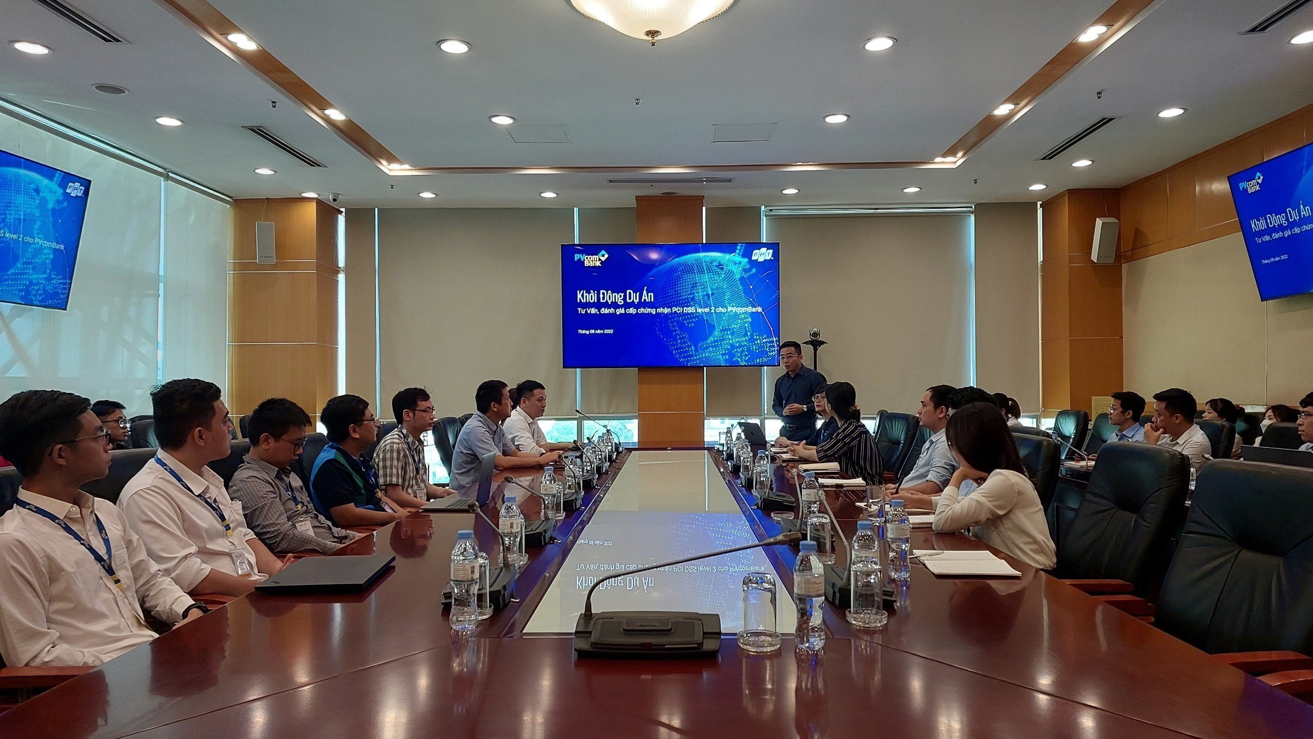 Chỉ sau 10 th&aacute;ng triển khai, FPT IS x&aacute;c nhận PVcomBank đ&atilde; đ&aacute;p ứng đầy đủ 12 y&ecirc;u cầu khắt khe trong ti&ecirc;u chuẩn PCI DSS