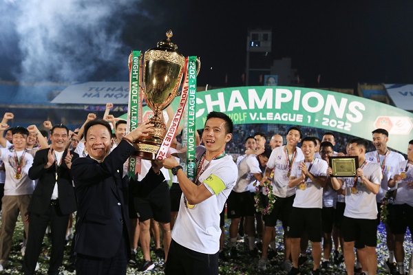CLB b&oacute;ng đ&aacute; H&agrave; Nội l&agrave; đội b&oacute;ng gi&agrave;u th&agrave;nh t&iacute;ch bậc nhất kỷ nguy&ecirc;n V.League.