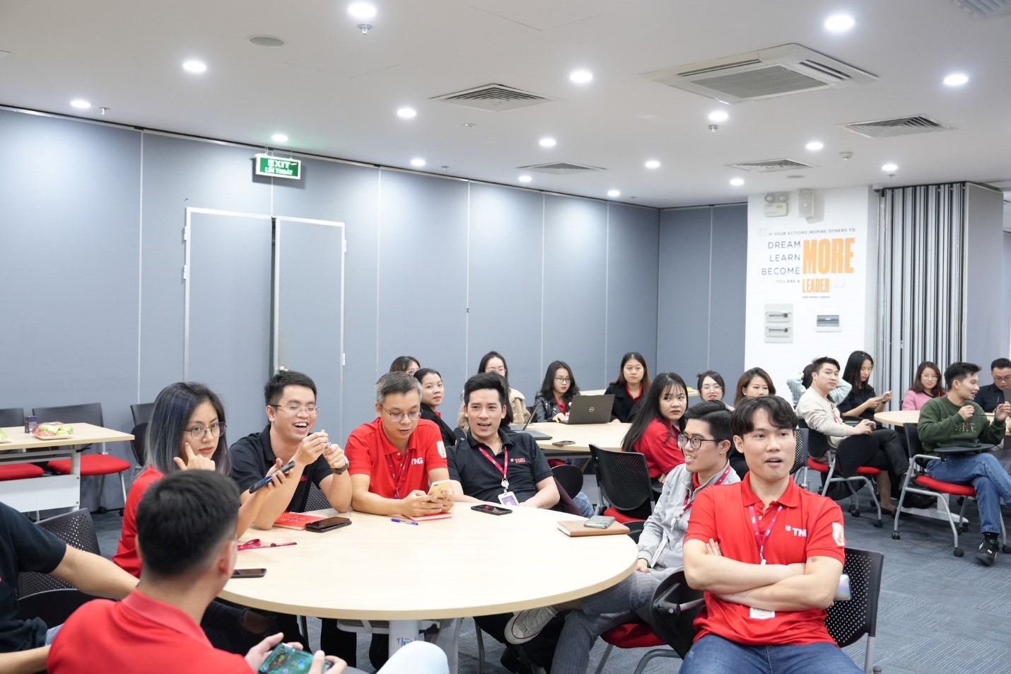 Đầu tư ph&#225;t triển con người, ROX Group được t&#244;n vinh tại giải thưởng quốc tế - Ảnh 2