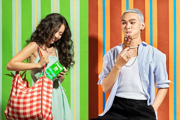 H&igrave;nh ảnh mới ấn tượng, trẻ trung của Vinamilk sau khi &ldquo;re-brand&rdquo; với th&ocirc;ng điệp &ldquo;T&aacute;o bạo, tự tin, lu&ocirc;n l&agrave; ch&iacute;nh m&igrave;nh&rdquo;.