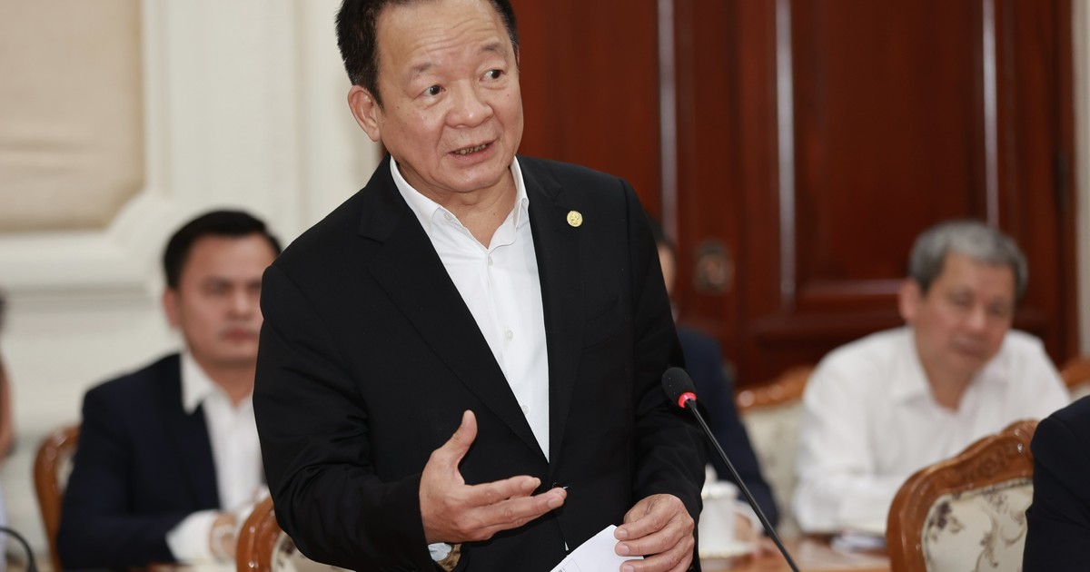 Doanh nh&acirc;n Đỗ Quang Hiển, Nh&agrave; s&aacute;ng lập, Chủ tịch Điều h&agrave;nh Tập đo&agrave;n T&amp;T Group ph&aacute;t biểu tại buổi l&agrave;m việc