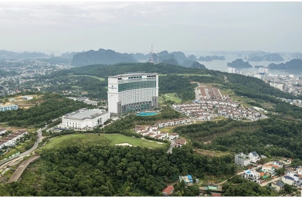 Sau đề nghị thu hồi dự &aacute;n, FLC nộp 100 tỷ đồng tiền nợ ng&acirc;n s&aacute;ch Quảng Ninh