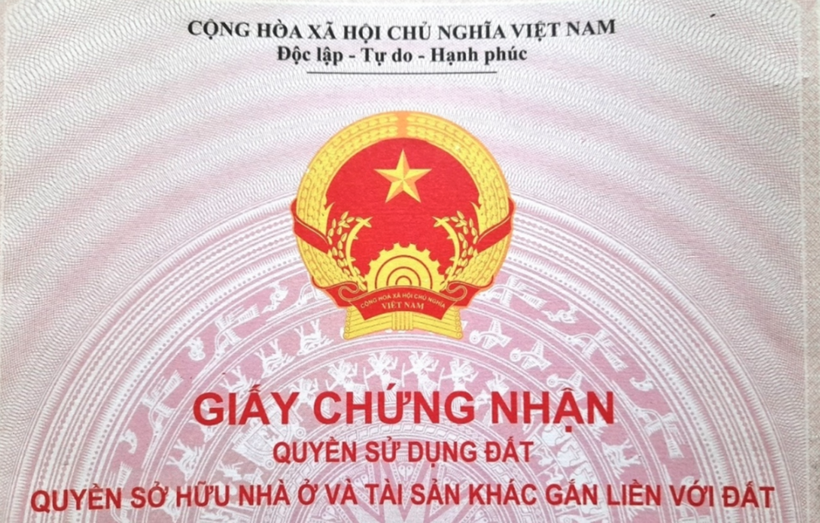 Giấy chứng nhận quyền sử dụng đất.