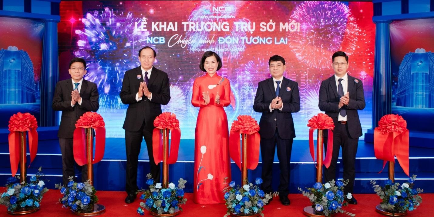Lễ cắt băng khai trương trụ sở mới của NCB