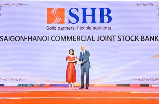 SHB lần thứ 3 được chọn l&agrave; "Nơi l&agrave;m việc tốt nhất ch&acirc;u &Aacute;"