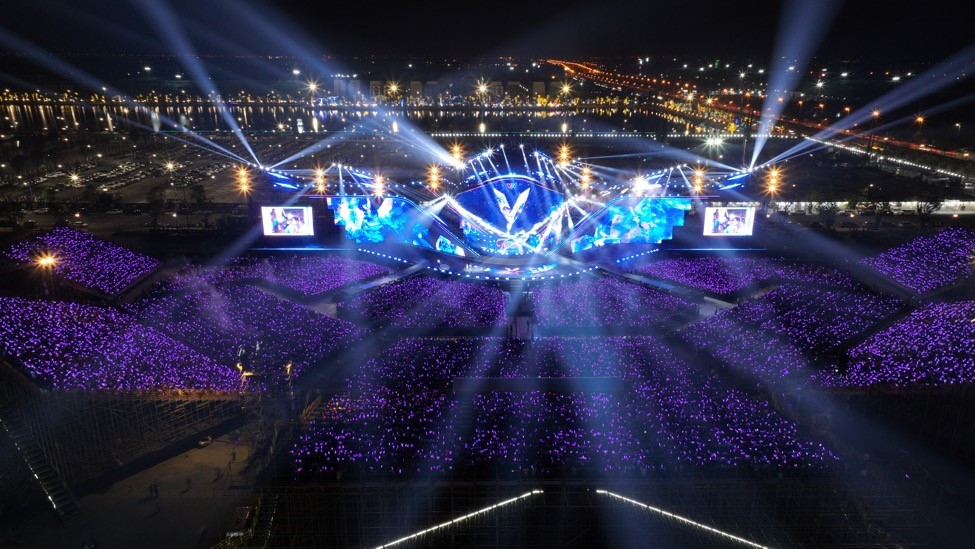 V-Concert v&agrave; V-Fest l&agrave; ph&eacute;p thử cho thấy Trung t&acirc;m Triển l&atilde;m Việt Nam đủ khả năng đ&aacute;p ứng c&aacute;c sự kiện quy m&ocirc; quốc gia v&agrave; quốc tế &nbsp; &nbsp;
