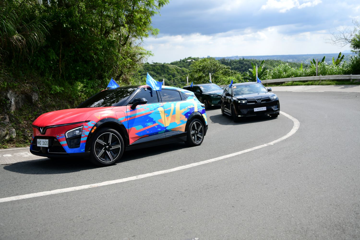 D&#224;n xe điện VinFast cực chất khuấy động đường phố Philippines - Ảnh 5