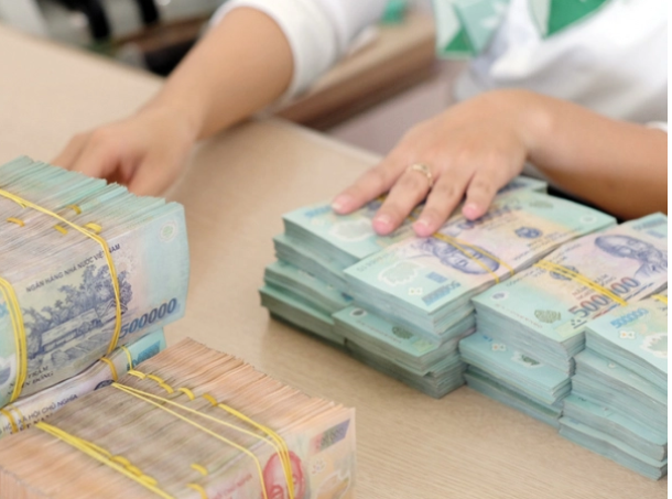 Từ 1/9: Bảy trường hợp kh&#244;ng được vay vốn ng&#226;n h&#224;ng - Ảnh 1