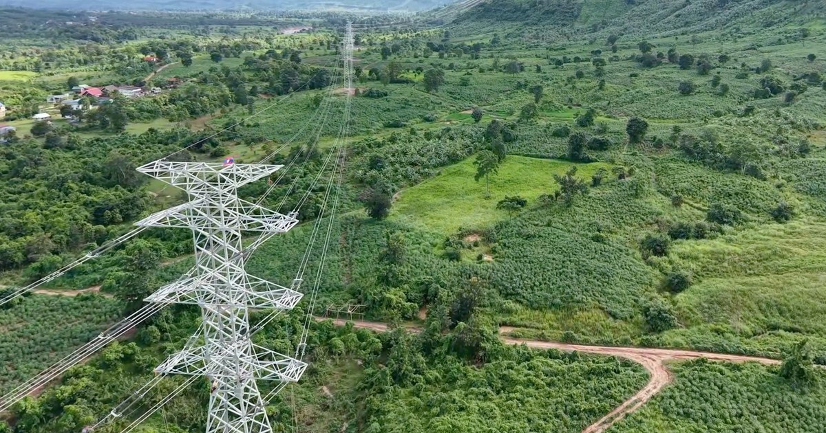 Ng&agrave;y 9/1/2025, Hợp đồng t&ocirc; nhượng dự &aacute;n điện gi&oacute; Savan 1 được trao th&igrave; chỉ 1 ng&agrave;y sau, c&ocirc;ng t&aacute;c x&acirc;y dựng tuyến đường d&acirc;y truyền tải từ Nh&agrave; m&aacute;y về Việt Nam đ&atilde; được tiến h&agrave;nh.