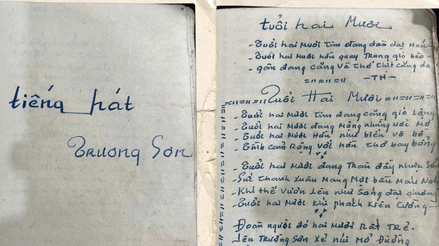 Một phần trang nhật k&yacute; bằng thơ trong Tiếng h&aacute;t Trường Sơn. &nbsp;