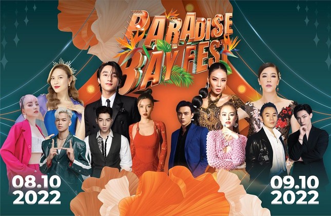 Tấm v&eacute; tham dự một trong hai đ&ecirc;m đại nhạc hội &ldquo;ng&agrave;n sao&rdquo; quy tụ d&agrave;n nghệ sĩ giải tr&iacute; h&agrave;ng đầu showbiz đang được cộng đồng mạng r&aacute;o riết săn l&ugrave;ng, kh&aacute;t khao sở hữu.