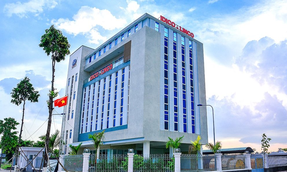 Cổ phiếu IDC giảm mạnh, c&#244;ng ty của Tổng Gi&#225;m đốc chi tiền &quot;đỡ gi&#225;&quot; - Ảnh 1