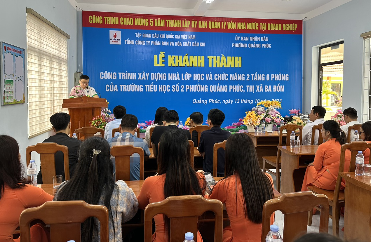 To&agrave;n cảnh buổi lễ kh&aacute;nh th&agrave;nh c&ocirc;ng tr&igrave;nh.