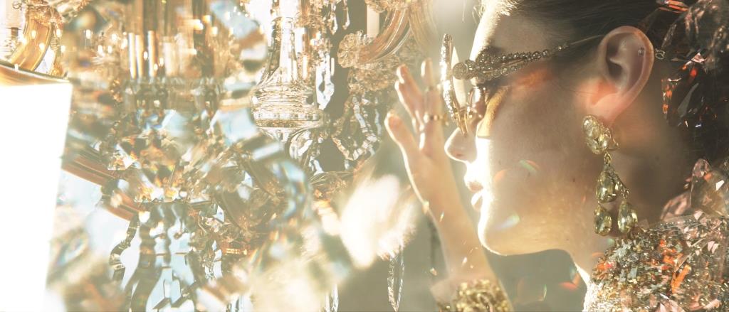 Khi kh&ocirc;ng phải ai cũng c&oacute; thể sở hữu bất động sản h&agrave;ng hiệu, từ bản chất, đ&atilde; trở th&agrave;nh bộ lọc chất lượng của giới tinh hoa to&agrave;n cầu