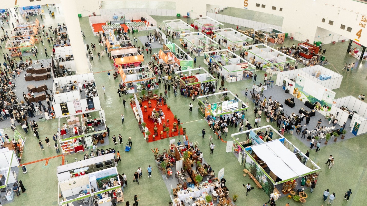 To&agrave;n cảnh khu Caf&eacute; Show Vietnam ng&agrave;y thứ 4 của Tuần lễ C&ocirc;ng nghiệp &amp; C&ocirc;ng nghệ 2025