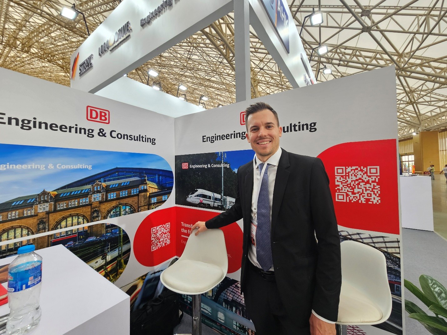 &Ocirc;ng Marvin Windolf, chuy&ecirc;n vi&ecirc;n của DB Engineering &amp; Consulting (Đức)