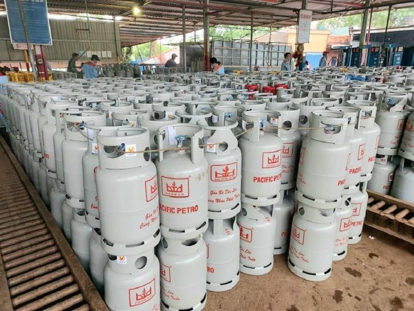 Gi&#225; gas tăng th&#234;m 14.000 đồng/b&#236;nh 12kg - Ảnh 1