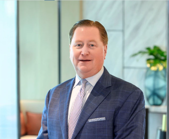 &Ocirc;ng John Hearns, Ph&oacute; Chủ tịch cấp cao, mảng Vận h&agrave;nh Dự &aacute;n Bất động sản H&agrave;ng hiệu to&agrave;n cầu của Marriott International &nbsp;