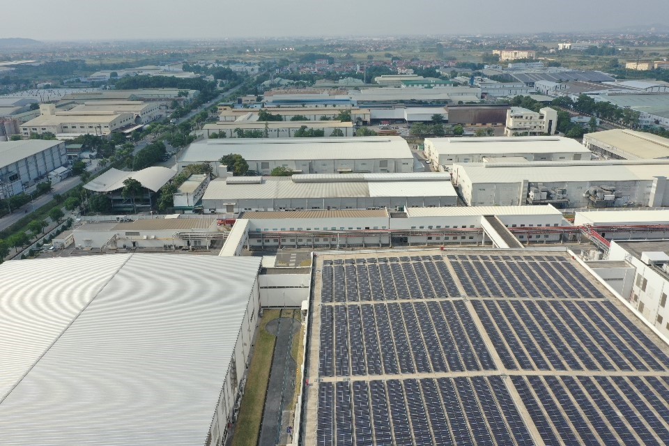 Điện mặt trời &aacute;p m&aacute;i tại KCN Ph&uacute;c Điền do IMC quản l&yacute; vận h&agrave;nh &nbsp;