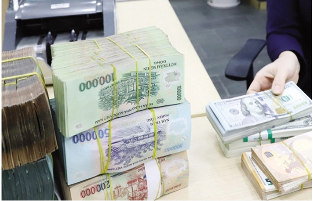 S&aacute;ng mai, Thủ tướng họp với c&aacute;c l&atilde;nh đạo ng&acirc;n h&agrave;ng thương mại về tăng trưởng t&iacute;n dụng