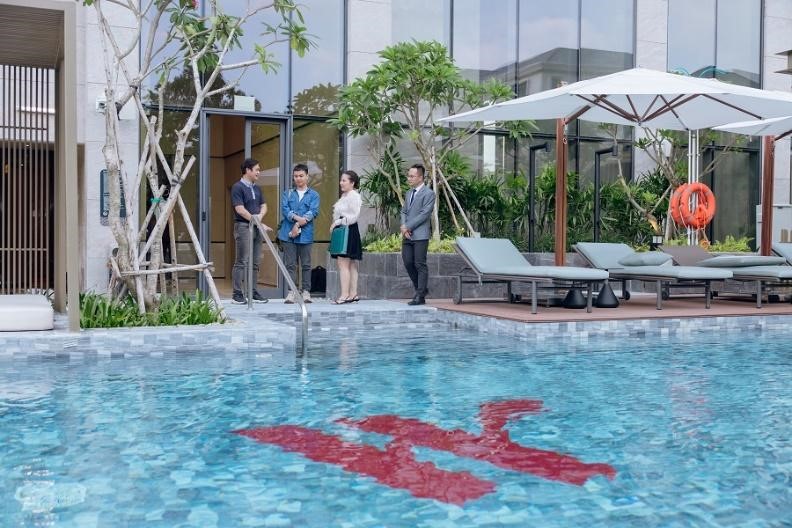 C&aacute;c cư d&acirc;n tinh hoa đầu ti&ecirc;n của căn hộ h&agrave;ng hiệu Marriott h&agrave;i l&ograve;ng với chất lượng dự &aacute;n, dịch vụ v&agrave; tiện &iacute;ch mang đến bởi Masterise Homes v&agrave; Marriott International. &nbsp;