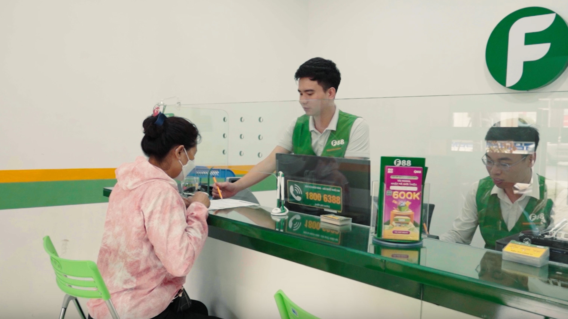 F88 đẩy mạnh b&#236;nh đẳng giới th&#244;ng qua g&#243;i t&#224;i trợ từ Quỹ Ch&#237;nh phủ &#218;c - Ảnh 4