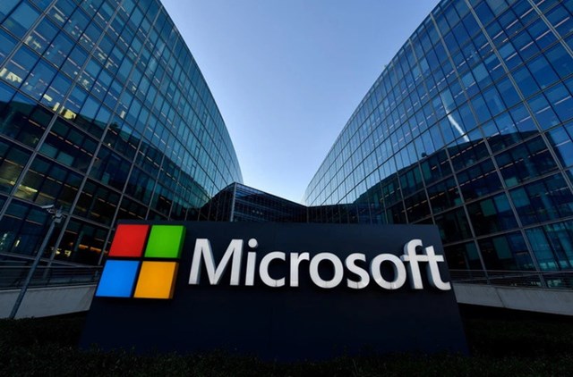 Microsoft sẽ "r&oacute;t" 80 tỷ USD x&acirc;y dựng đế chế AI trong năm 2025. (Ảnh minh họa)