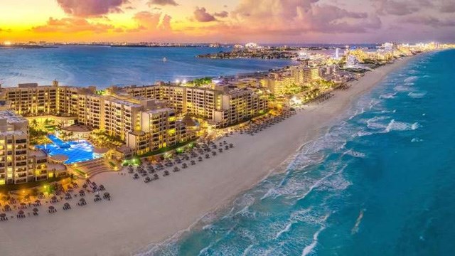 Mexico nổi danh với những điểm đến b&ecirc;n bờ biển như Cancun