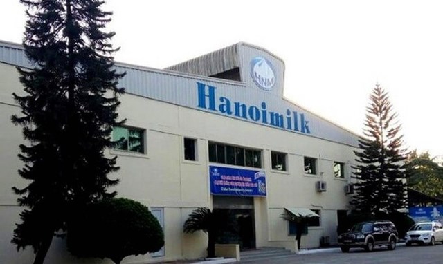 Hanoimilk nợ gần 18 tỷ tiền bảo hiểm của h&agrave;ng trăm lao động trong suốt 47 th&aacute;ng.