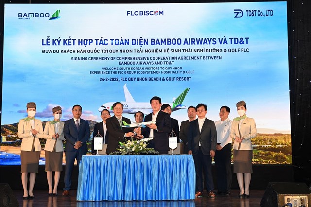 Bamboo Airways k&yacute; hợp t&aacute;c to&agrave;n diện c&ugrave;ng TD&amp;T trong việc đưa du kh&aacute;ch từ Incheon về Quy Nhơn. &nbsp;