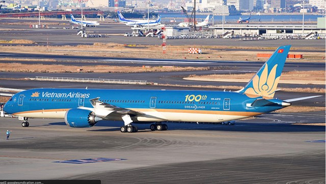 Từ ng&#224;y 5-15/3, Vietnam Airlines &#225;p gi&#225; v&#233; ưu đ&#227;i &#39;Ch&#224;o h&#232; 2025&#39; - Ảnh 1