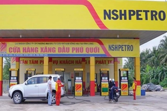 Cổ đ&ocirc;ng ồ ạt xả, cổ phiếu Dầu kh&iacute; Nam S&ocirc;ng Hậu giảm s&agrave;n 6 phi&ecirc;n li&ecirc;n tiếp.