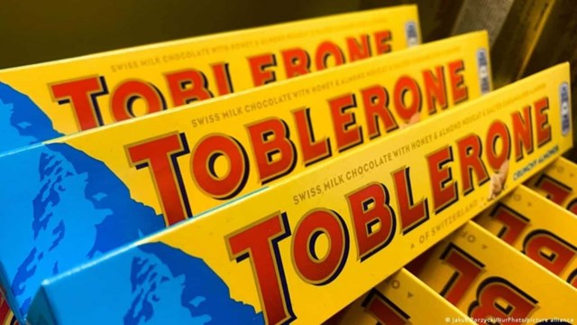 &nbsp;Toblerone l&agrave; thương hiệu chocolate nổi tiếng của Thuỵ Sĩ