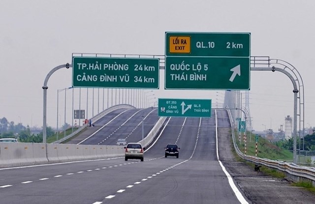 Thu ph&iacute; kh&ocirc;ng dừng cao tốc H&agrave; Nội - Hải Ph&ograve;ng