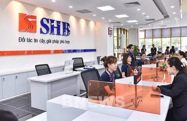 ĐHĐCĐ SHB đ&atilde; th&ocirc;ng qua phương &aacute;n chi trả cổ tức cho năm 2022 với tỷ lệ 18%, trong kế hoạch tăng vốn điều lệ l&ecirc;n hơn 36.600 tỷ đồng.