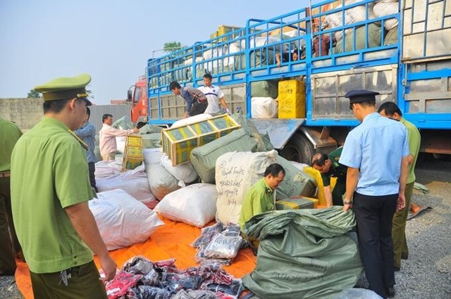 Thủ tướng y&ecirc;u cầu mở đợt cao điểm chống bu&ocirc;n lậu, gian lận thương mại. (Ảnh minh họa)