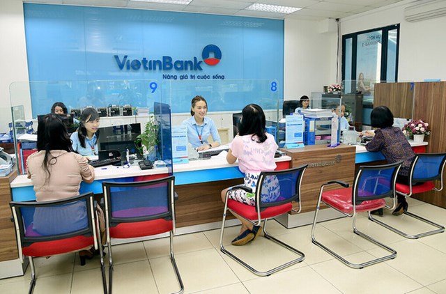 Vietinbank rao b&aacute;n h&agrave;ng loạt khoản nợ trăm tỷ đồng.