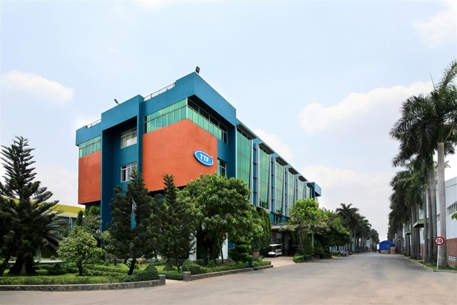 C&ocirc;ng ty cổ phần Tập đo&agrave;n Kỹ nghệ gỗ Trường Th&agrave;nh được th&agrave;nh lập từ năm 1993 tại Đăk Lăk