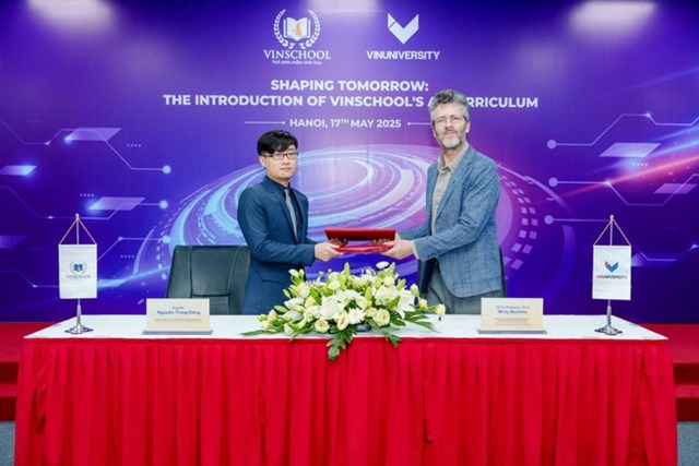 Vinschool triển khai chương tr&#236;nh gi&#225;o dục tr&#237; tuệ nh&#226;n tạo to&#224;n diện từ mầm non đến lớp 12 - Ảnh 2